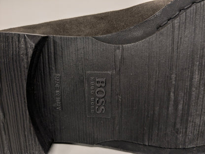 Botas de tobillo de cuero Hugo Boss. Color gris oscuro. Tamaño 42.