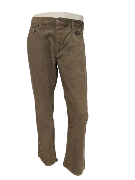 Gap Ribbroek. Colored green. Size W36 - L30.