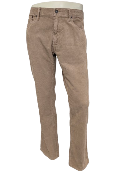 Gap Ribbroek. Light brown colored. Size W36 - L32. Straight fit.