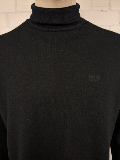 Jefe Hugo Boss Turtleneck. Color negro. Tamaño 3xl / xxxl.