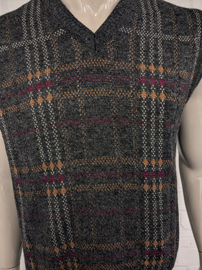 Marc René Wollen spencer met V-Hals. Grijs Rood Geel gekleurd. Maat L.