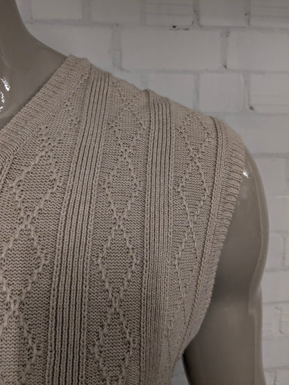 Nautica spencer met V-Hals. Beige gekleurd. Maat L.