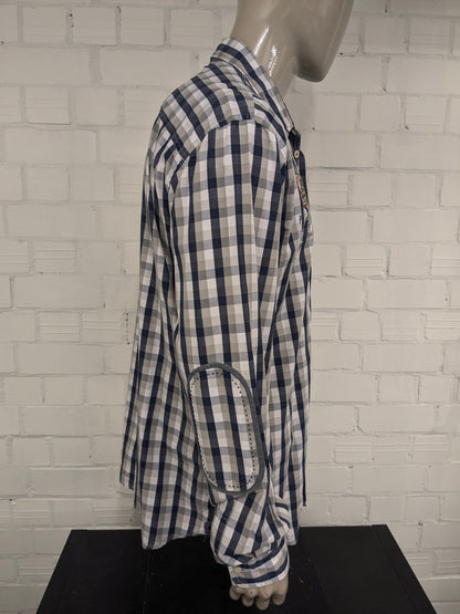 NZa New Zealand Auckland Shirt. Blue beige white blocked with applications. Size XL.