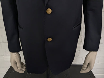 Eduard Dressler Vintage Colbert. Super 100's. Dark blue with gold -colored knots. Size 26 (52 / L).