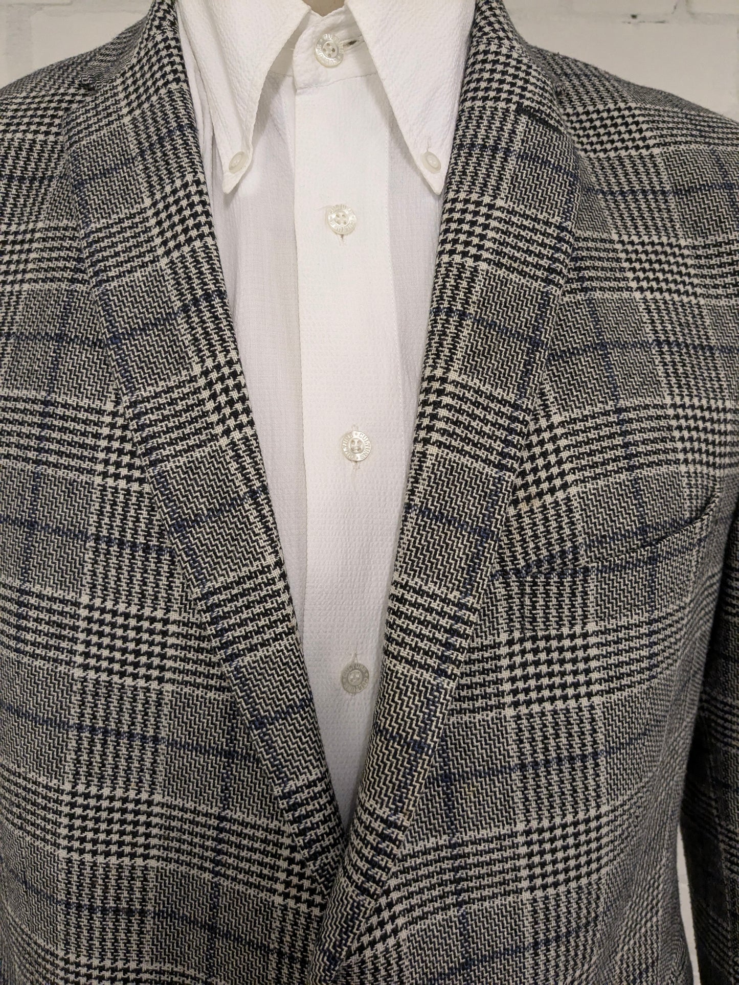 Pierre Cardin Wollen colbert. Zwart Beige Blauw geruit. Maat 27. (54 / L).