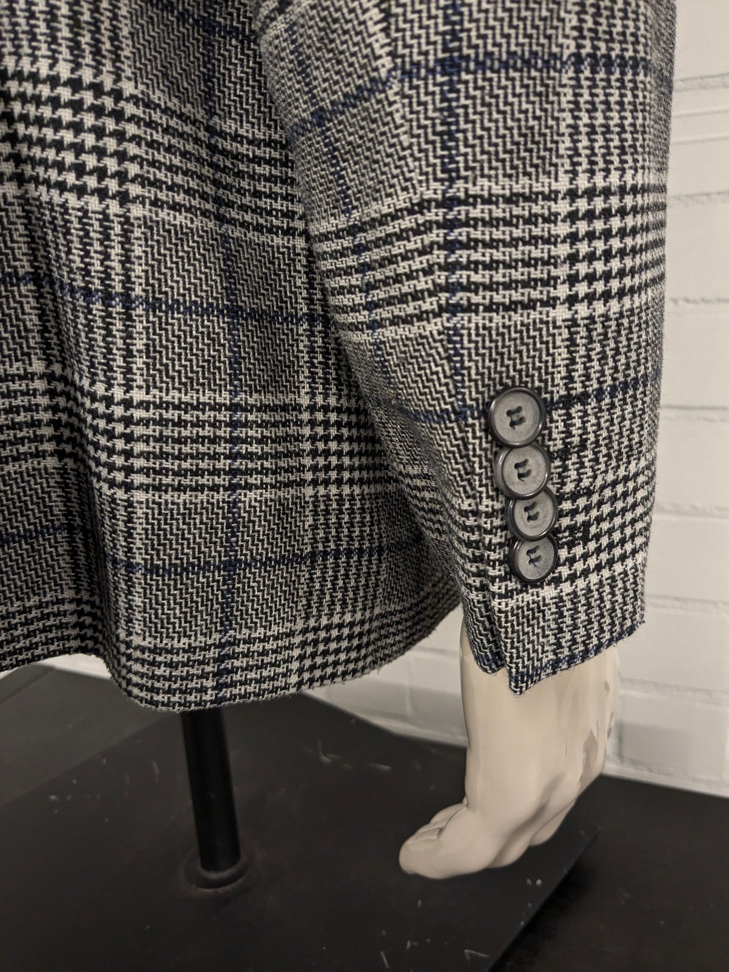 Pierre Cardin Wollen colbert. Zwart Beige Blauw geruit. Maat 27. (54 / L).