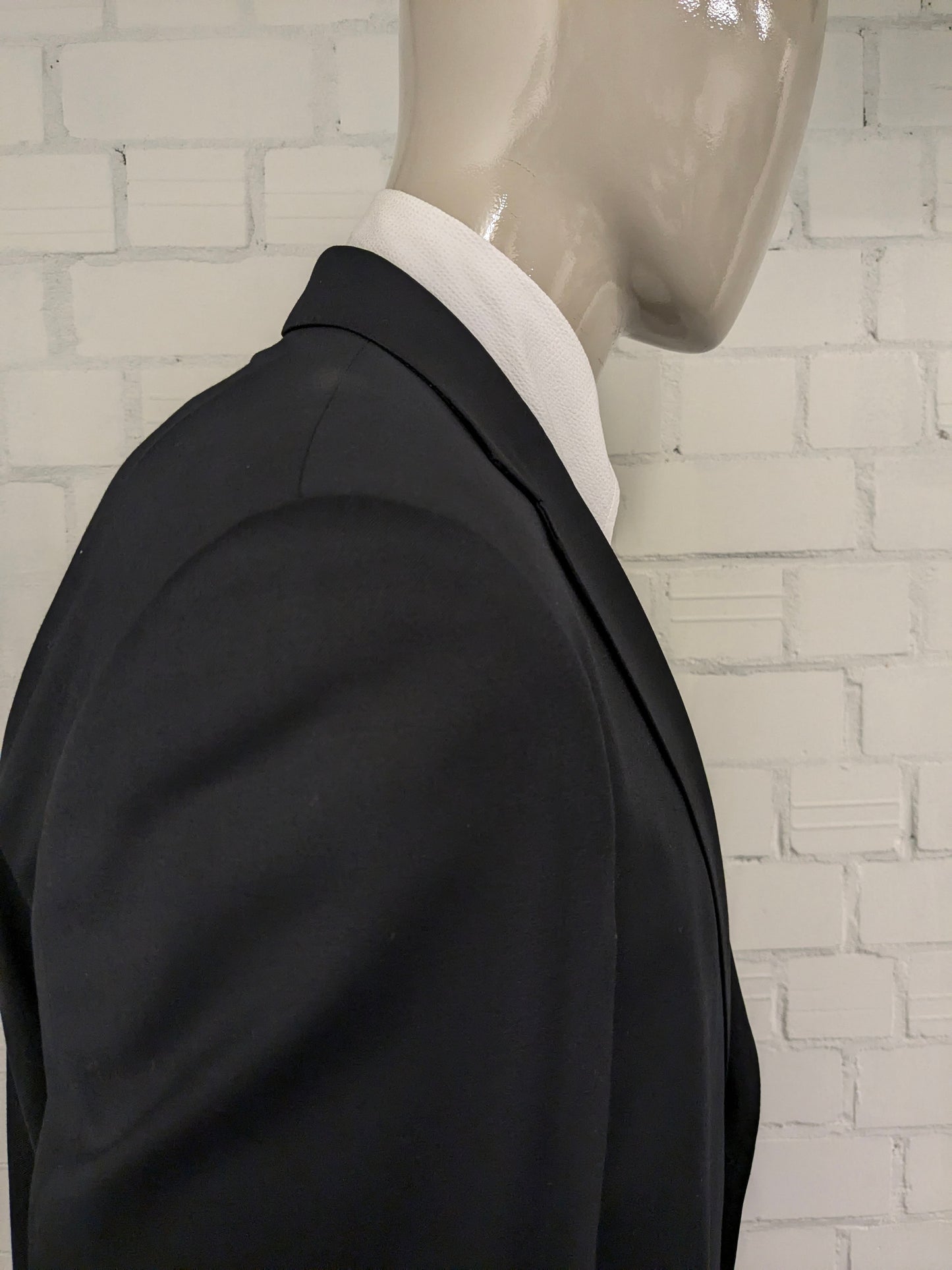 Eduard Dressler Vintage Colbert. Dark blue with gold -colored knots. Size 26 (52 / L).