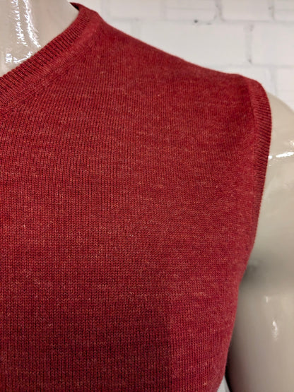 Today's Man spencer met V-Hals. Rood Oranje gemêleerd. Maat XL.