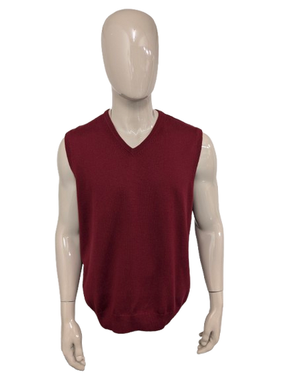 Today's Man Wollen spencer met V-Hals. Donker Rood gekleurd. Maat 2XL / XXL.