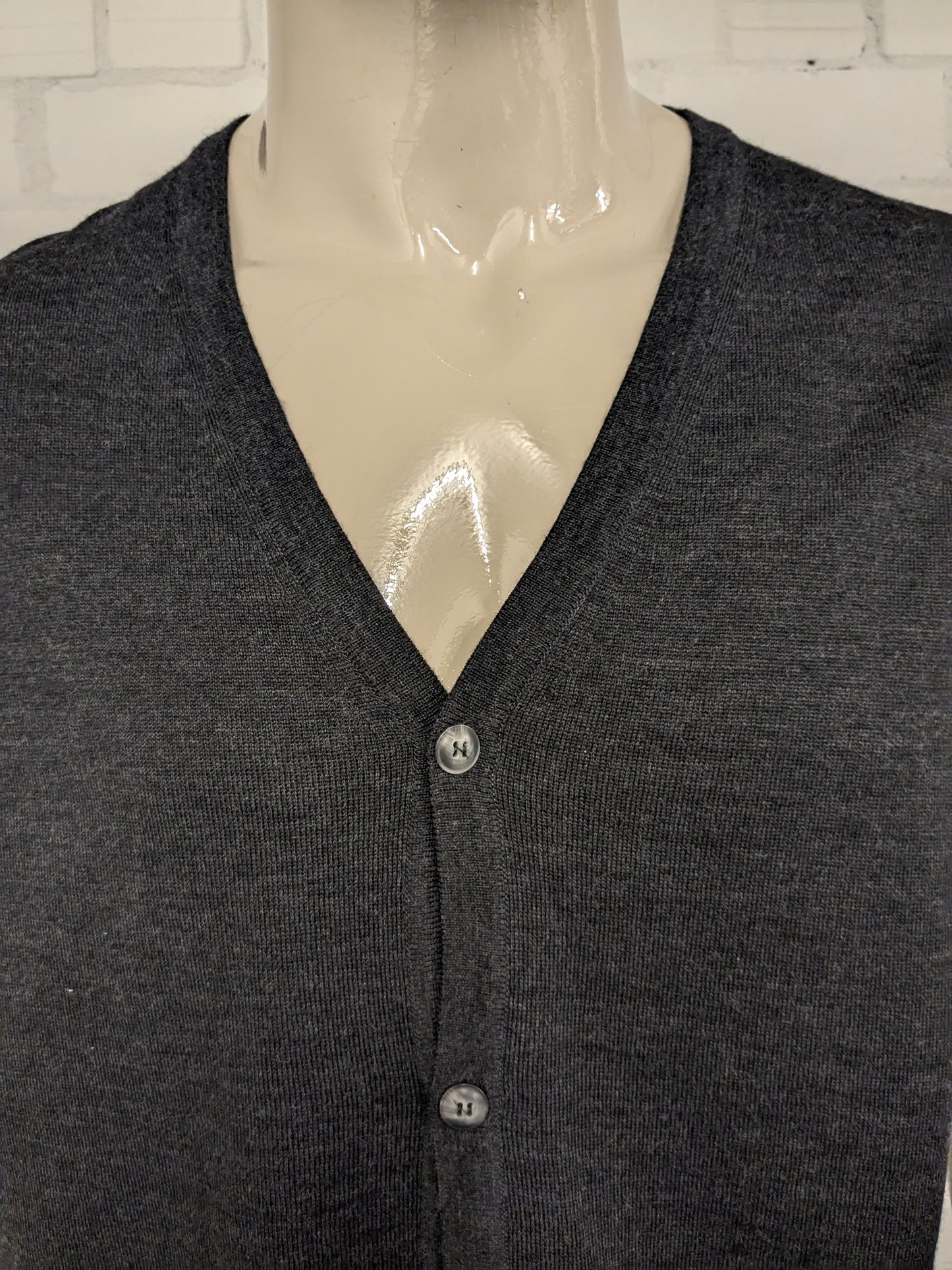 Olympe en laine laine le gilet / Spencer. Gris foncé mélangé. Taille xl.