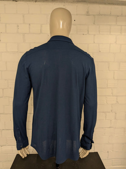 Gran Sasso -Hemd. Dunkelblau gefärbt. Größe L. Stretch.