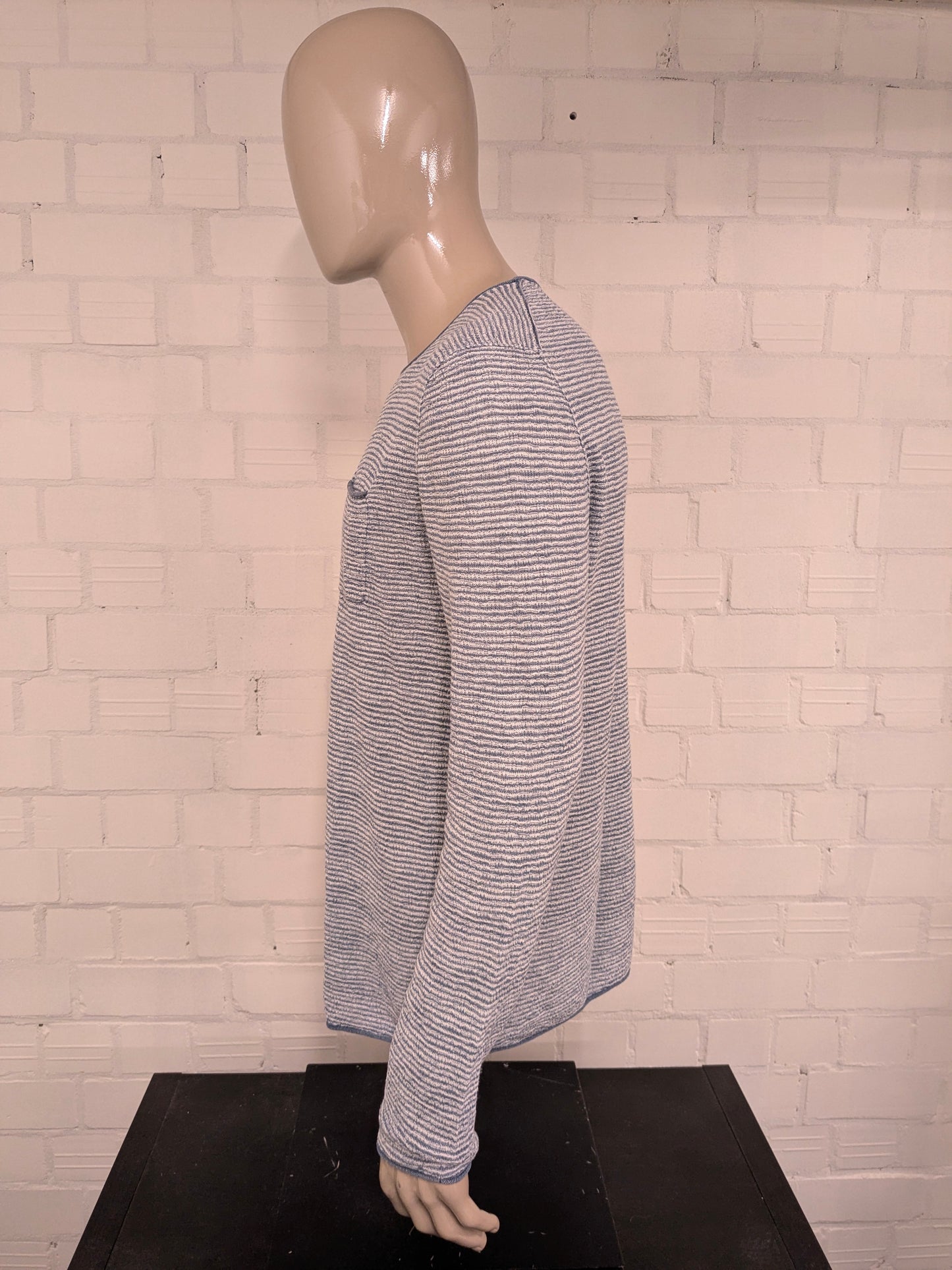 Marc O'Polo Séter de lino delgado. Blanco azul rayado. Tamaño xl. 62% de lino.