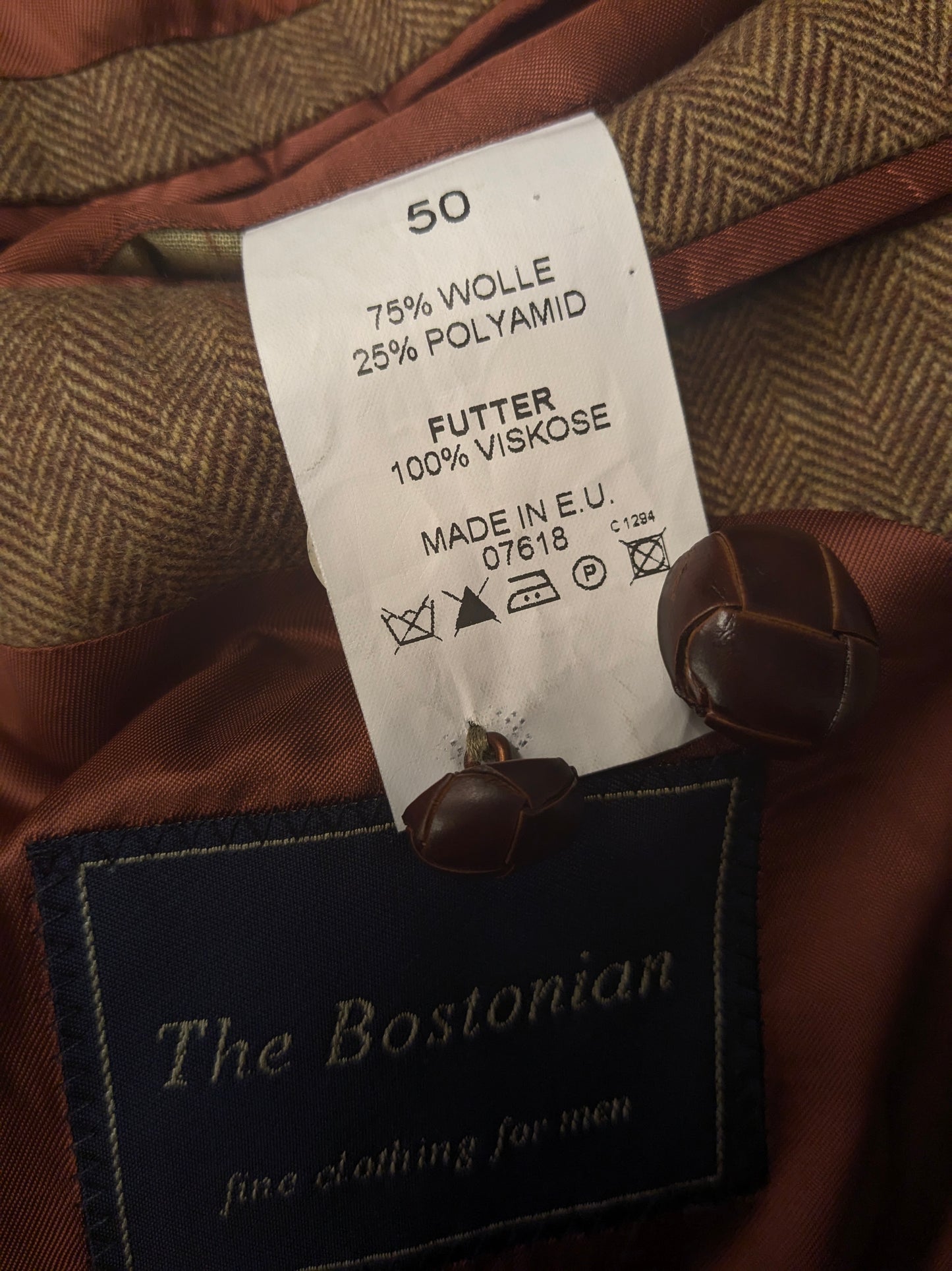 La veste bostonienne en laine. Motif à chevrons marron champagne. Taille 50 / M.