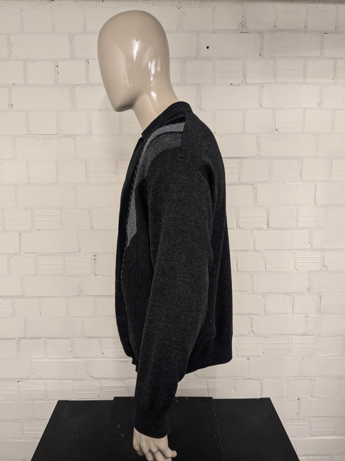 Vintage Belika wool polo sweater. Gray black colored. Size XL. 50% wool.