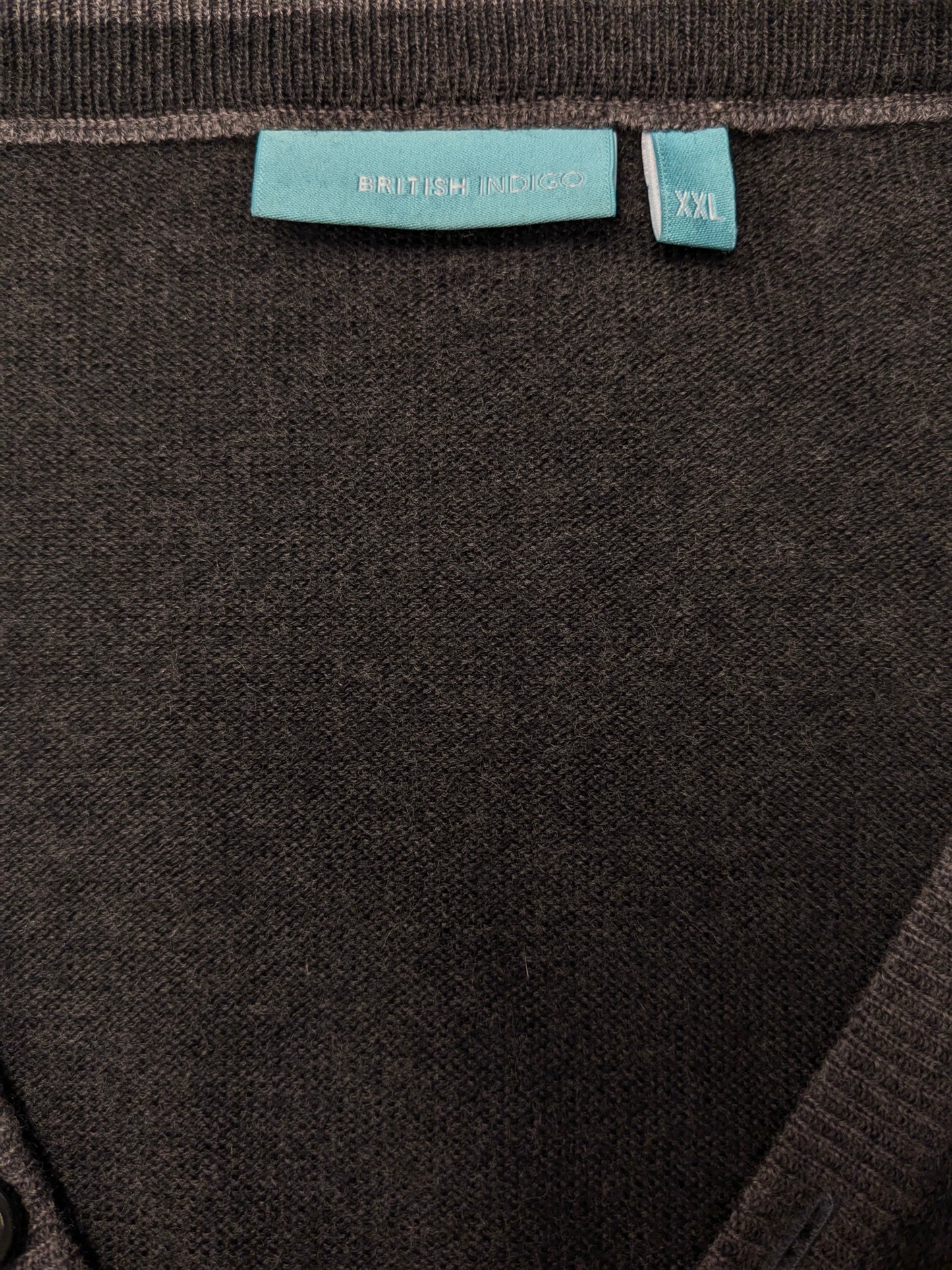 British Indigo wool sweater with V-neck and buttons. Dark gray colored. Size 2XL / XXL. 100% wool
