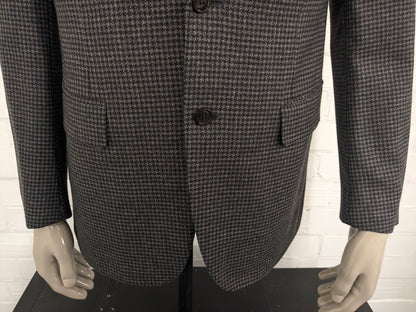 Canali vuole la giacca. Motivo grigio marrone. Dimensione 52 / L.