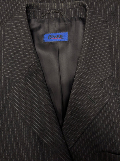 Cinque 3-piece costume. Black and white chalk stripe. Size 52 / L.