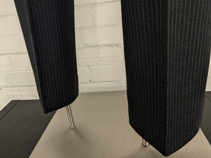 Pantaloni di lana di Cascogne. Linea di gesso grigio. Taglia 48 / M.