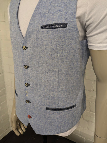 Fish Named Fred Gilet. Blue mixed. Size 54.