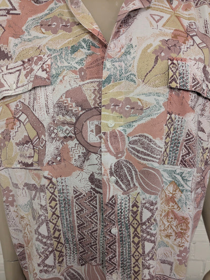 Camisa de empuje vintage 80-90 manga corta. Estampado morado verde rosa. Tamaño 3xl / xxxl.