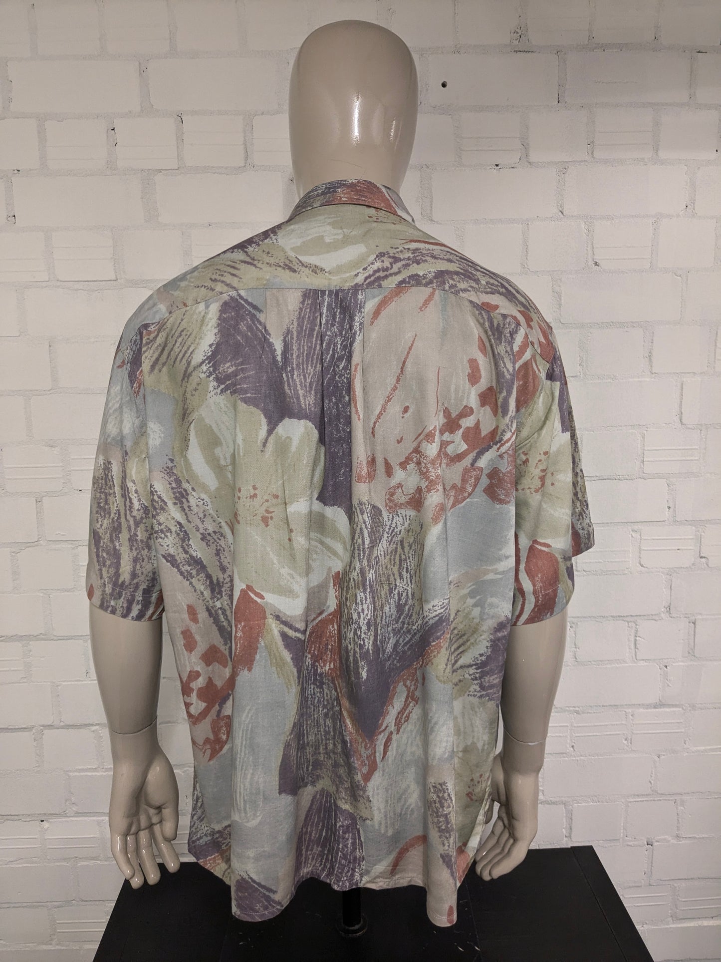 Vintage 80-90's Vasus & Sons overhemd korte mouw. Groen Paars Rode print. Maat 3XL / XXXL. Viscose.