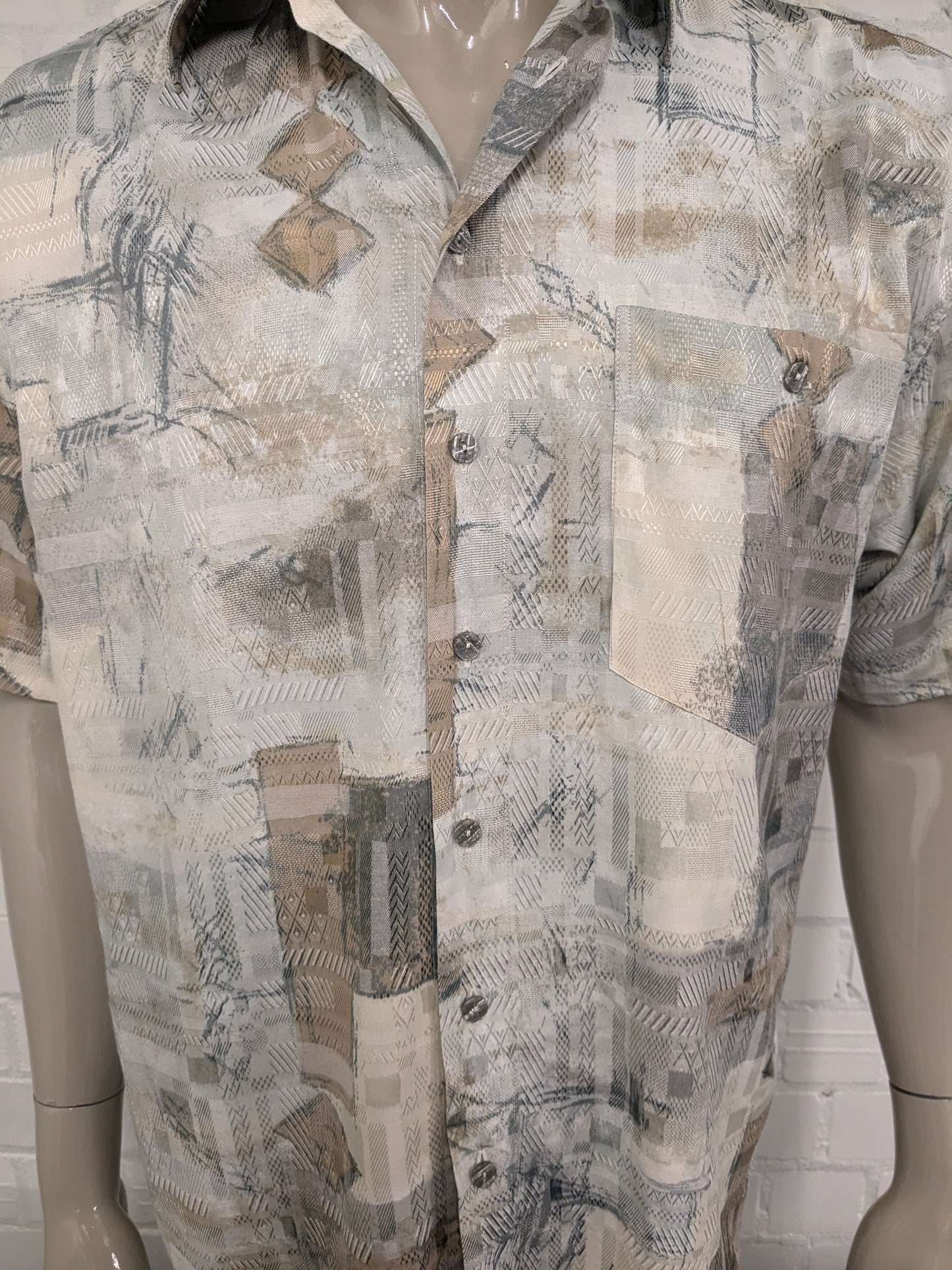 Vintage 80-90's Canda Shirt short sleeve. Green beige brown print. Size XL.
