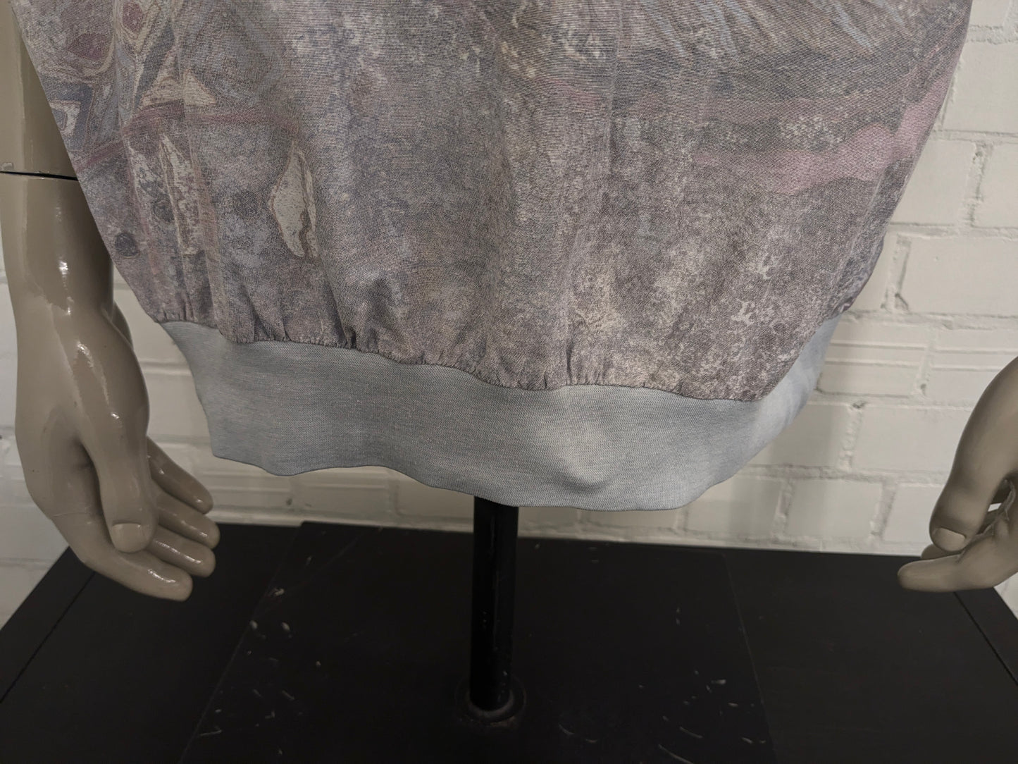 Vintage 80-90's overhemd polo met elastische band. Paarse Bruine print. Maat 2XL - 3XL.