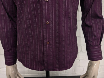3B! Group shirt. Purple gray light shiny striped. Size M. Slim Line. stretch.