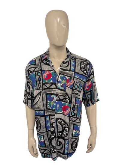 Vintage 80-90's Carlo Comberti shirt short sleeve. Black gray blue red print. Size XL.