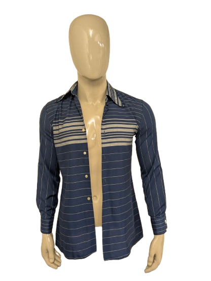 Chemise vintage des années 70 avec collier ponctuel. Gris bleu rayé. Nœud de manchet décontracté. Taille M.