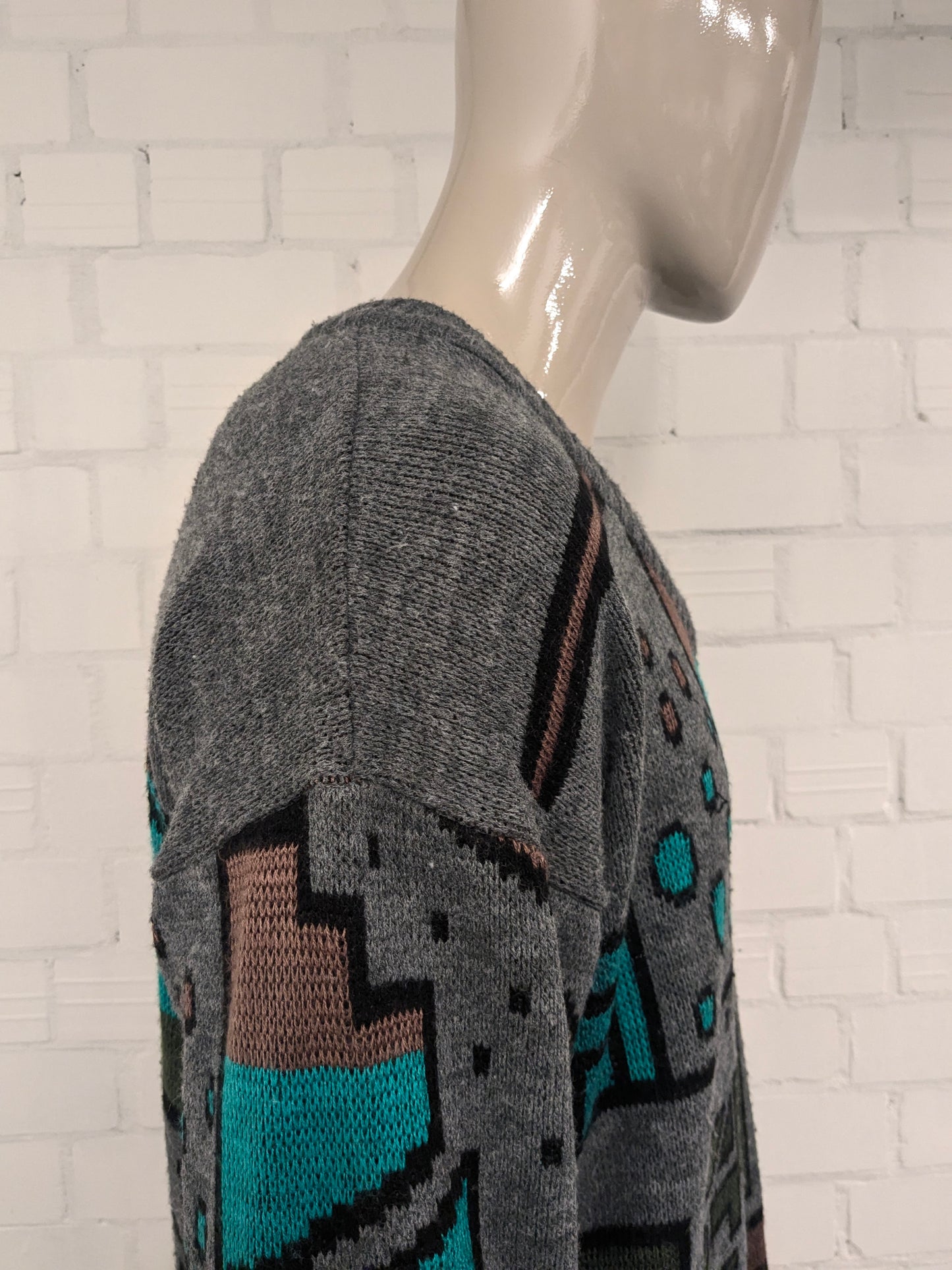 Vintage Warme trui met V-Hals. Grijs Groen Bruin gekleurd. Maat XL.