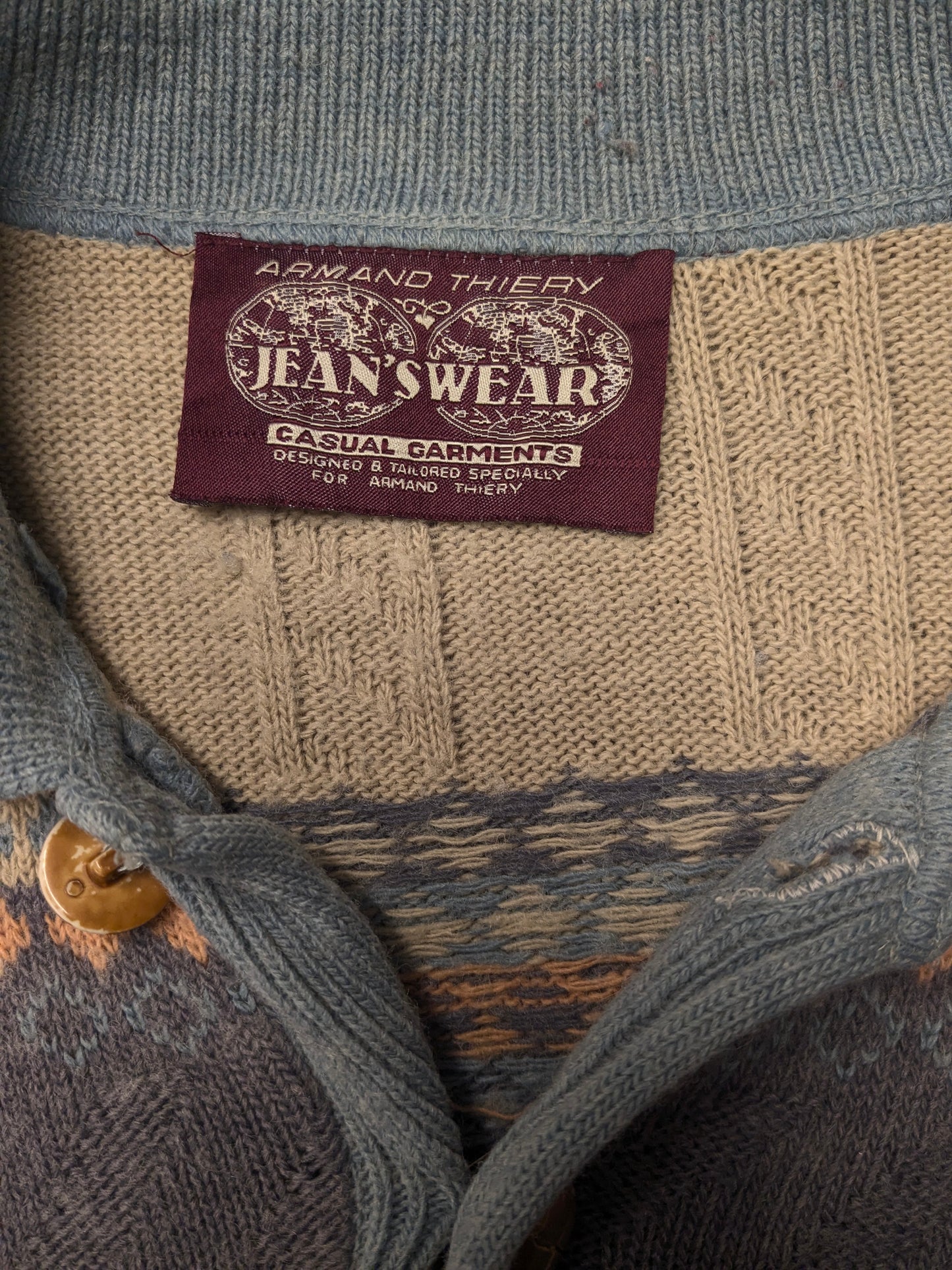 Vintage Armand Thiery polo trui. Beige Lila Blauw Oranje gekleurd. Maat L.