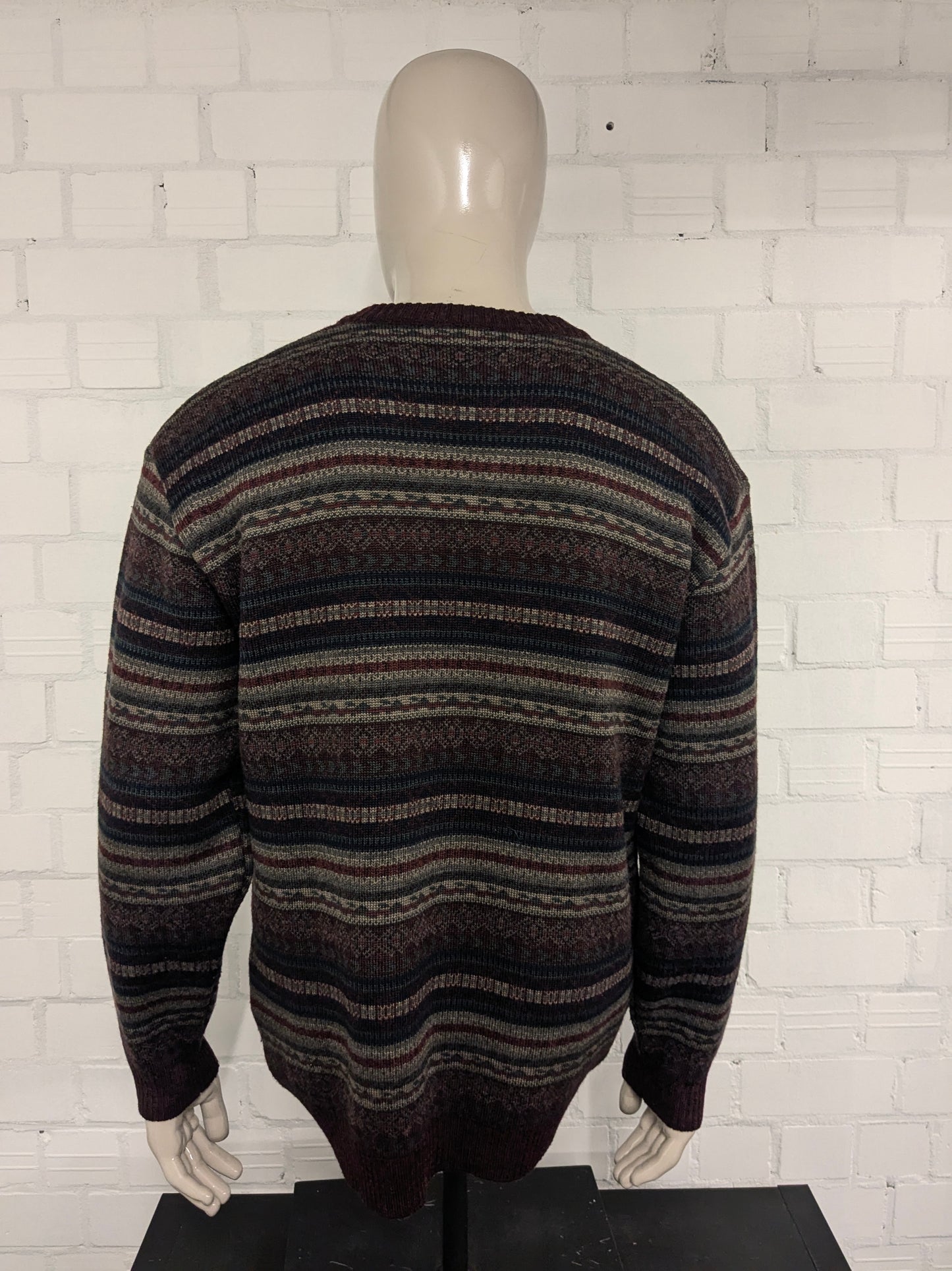 Vintage Classics by Rapp Wollen trui met V-Hals. Bordeaux Blauw Groen gekleurd. Maat L. 30% Wol.