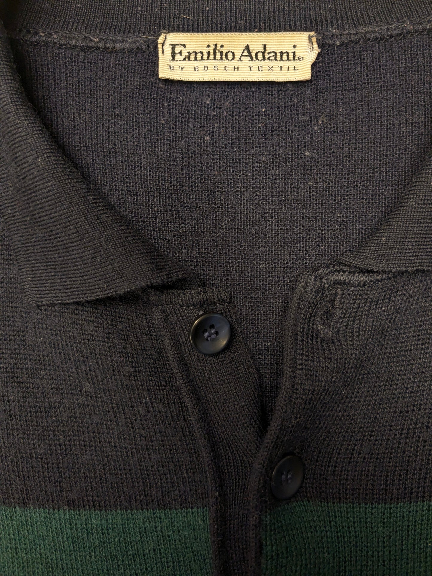 Vintage Emilio Adani polo trui. Groen Donker Blauw gekleurd. Maat XL.