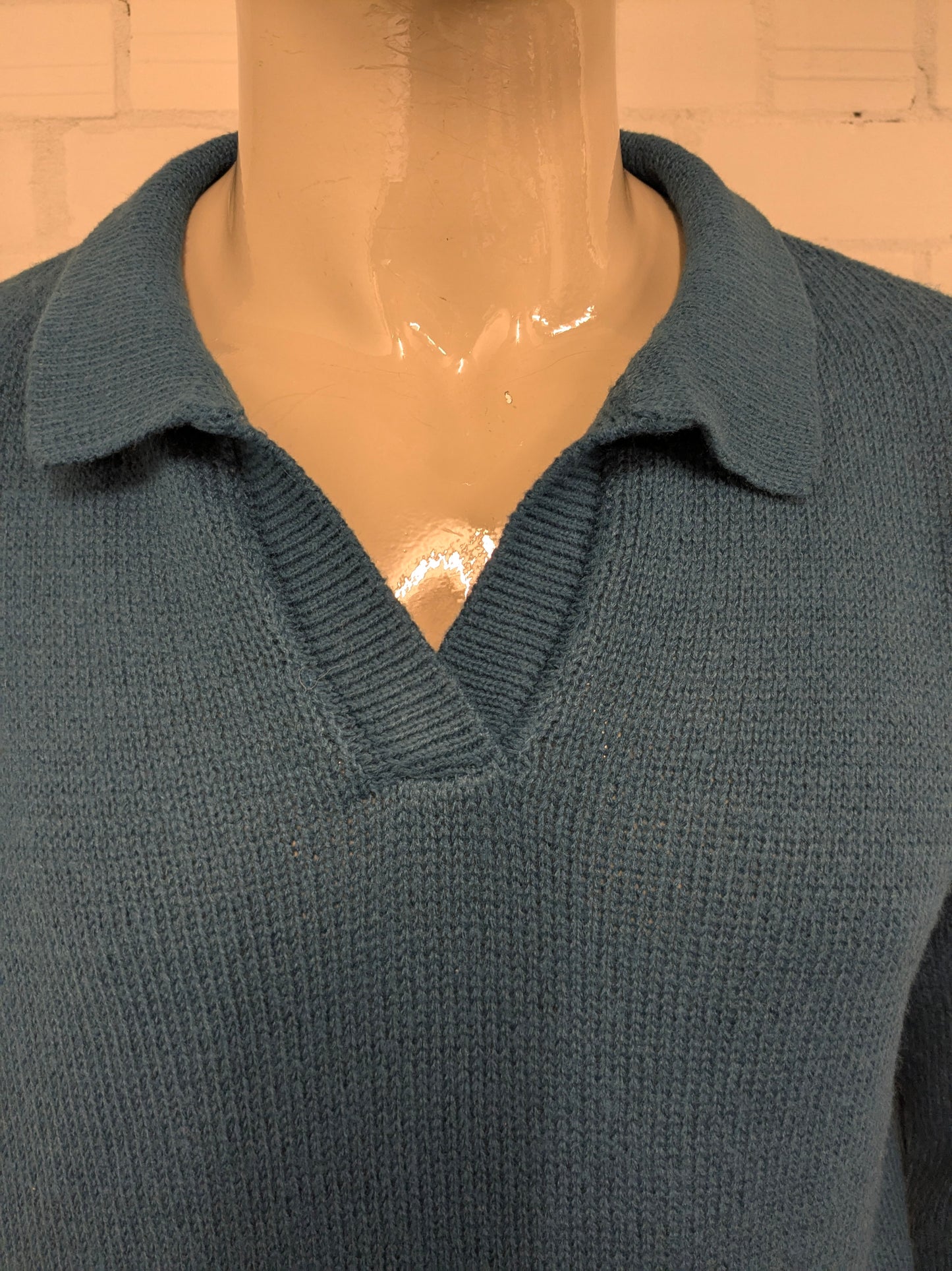 Vintage polo trui. Groen gekleurd. Maat XL.