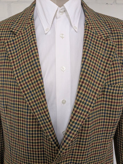 Vintage gant "The Blazer" woolen jacket with elbow strokes. Green red blue blocked. Size 54.