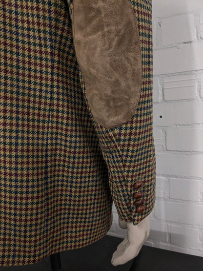 Vintage gant "The Blazer" woolen jacket with elbow strokes. Green red blue blocked. Size 54.