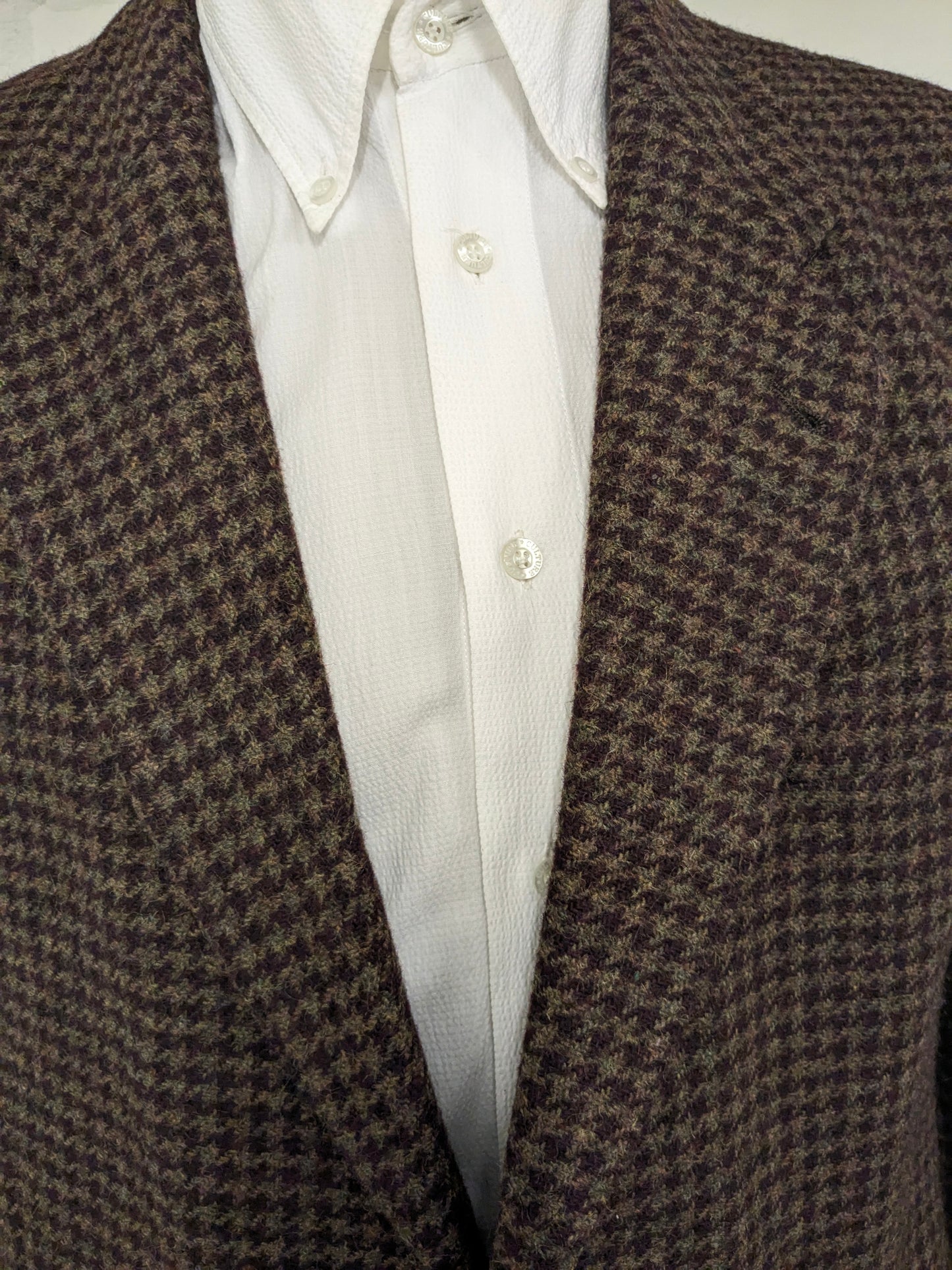 Chaqueta de lana de Greiff vintage. Motín de color verde berenjena. Tamaño 26 (52/L)