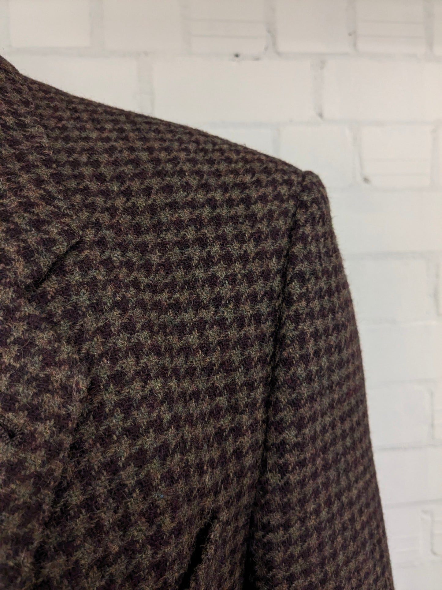 Chaqueta de lana de Greiff vintage. Motín de color verde berenjena. Tamaño 26 (52/L)