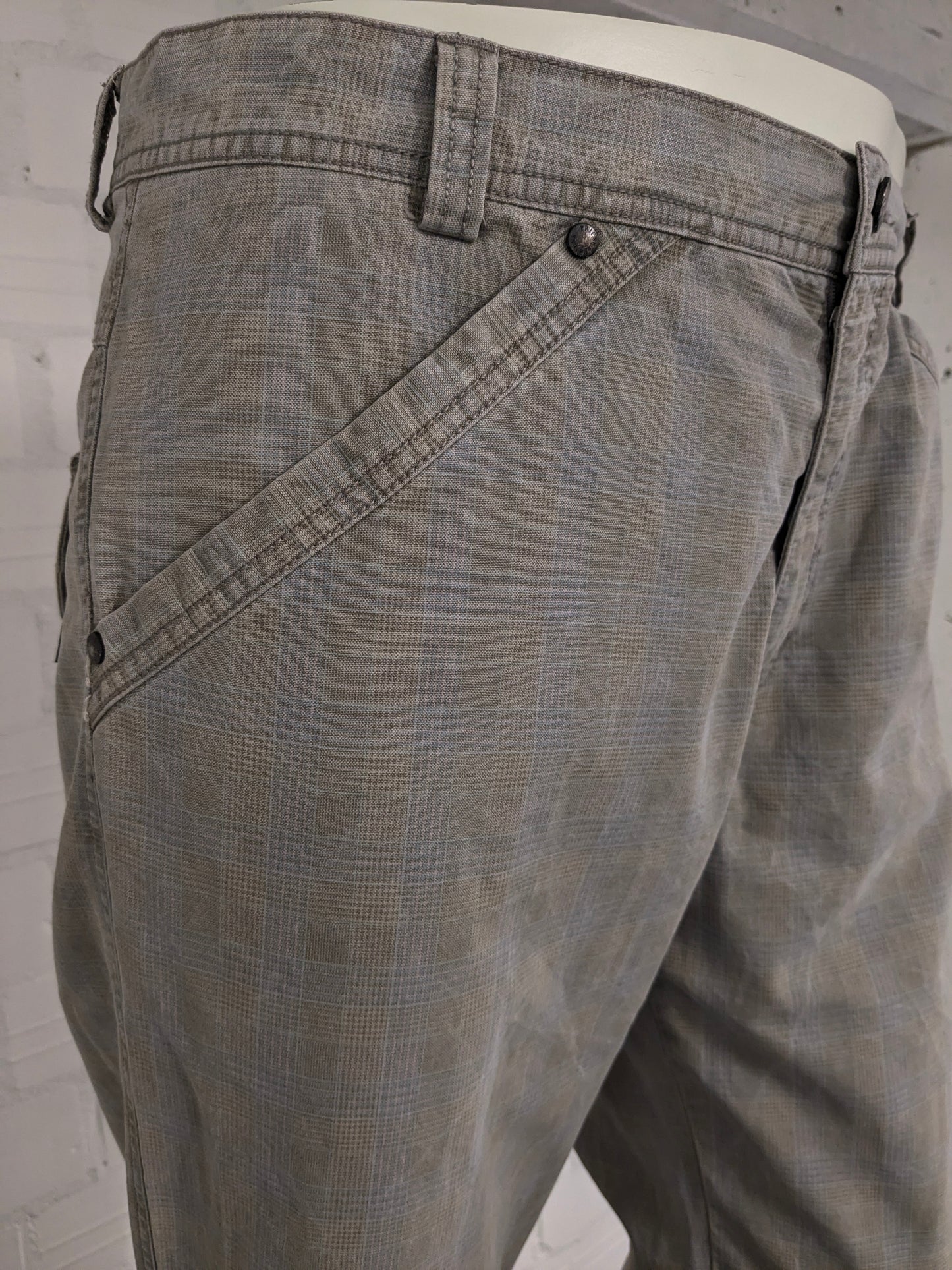 Priess Hommes pants / trousers. Beige blue checked. Size 50 / M.