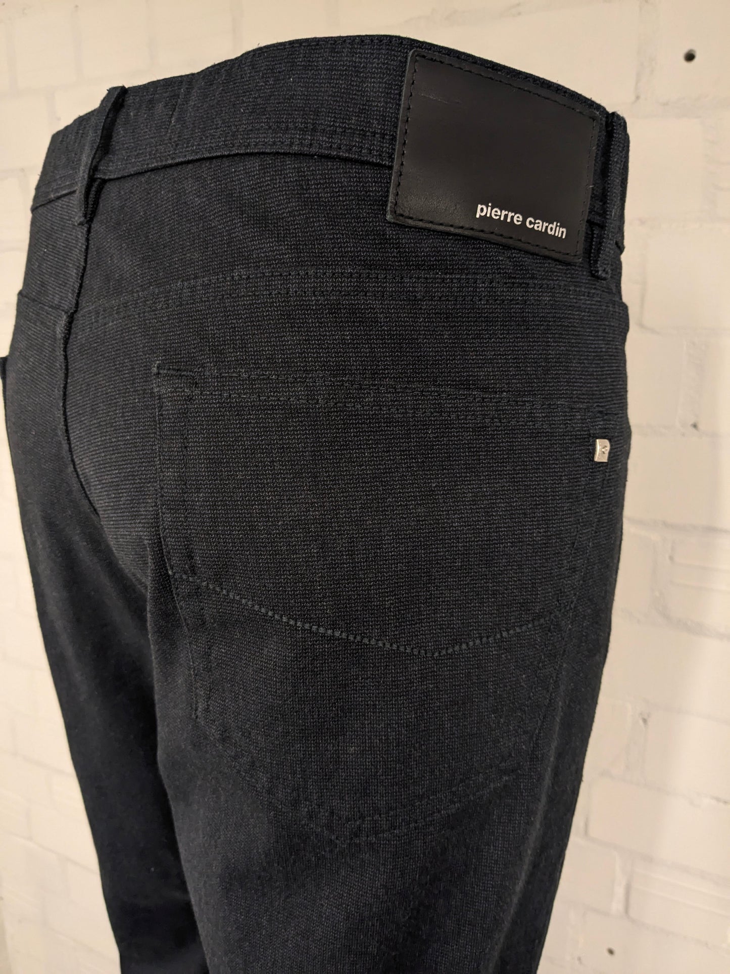 Pierre Cardin Broek. Grigio scuro miscelato. Taglia W44 - L32. Tinto Filo. Fit Lyon Type.