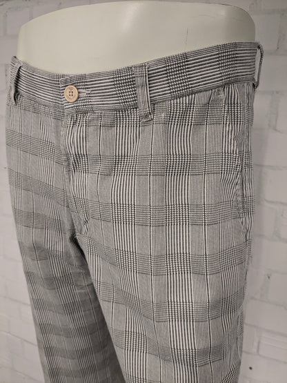 H2O Equip pants / trousers. Beige gray checked. Size W33 - L34.