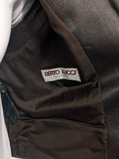 Chaleco vintage de cuero Berto Lucci con cremallera con cremallera. Color marrón oscuro. Tamaño L.