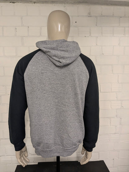 Hawkeyes Iowa Hoodie. Gray black with print. Size L.