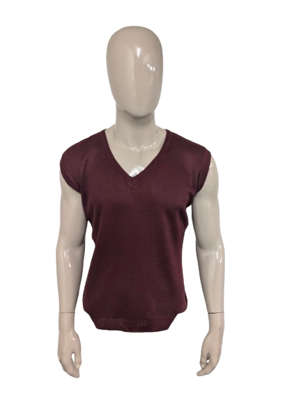Vintage S&C spencer met V-Hals. Donker Rood gekleurd. Maat L.