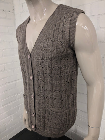 Vintage gehaakt gilet / spencer / vest. Bruin gemêleerd. Maat L.