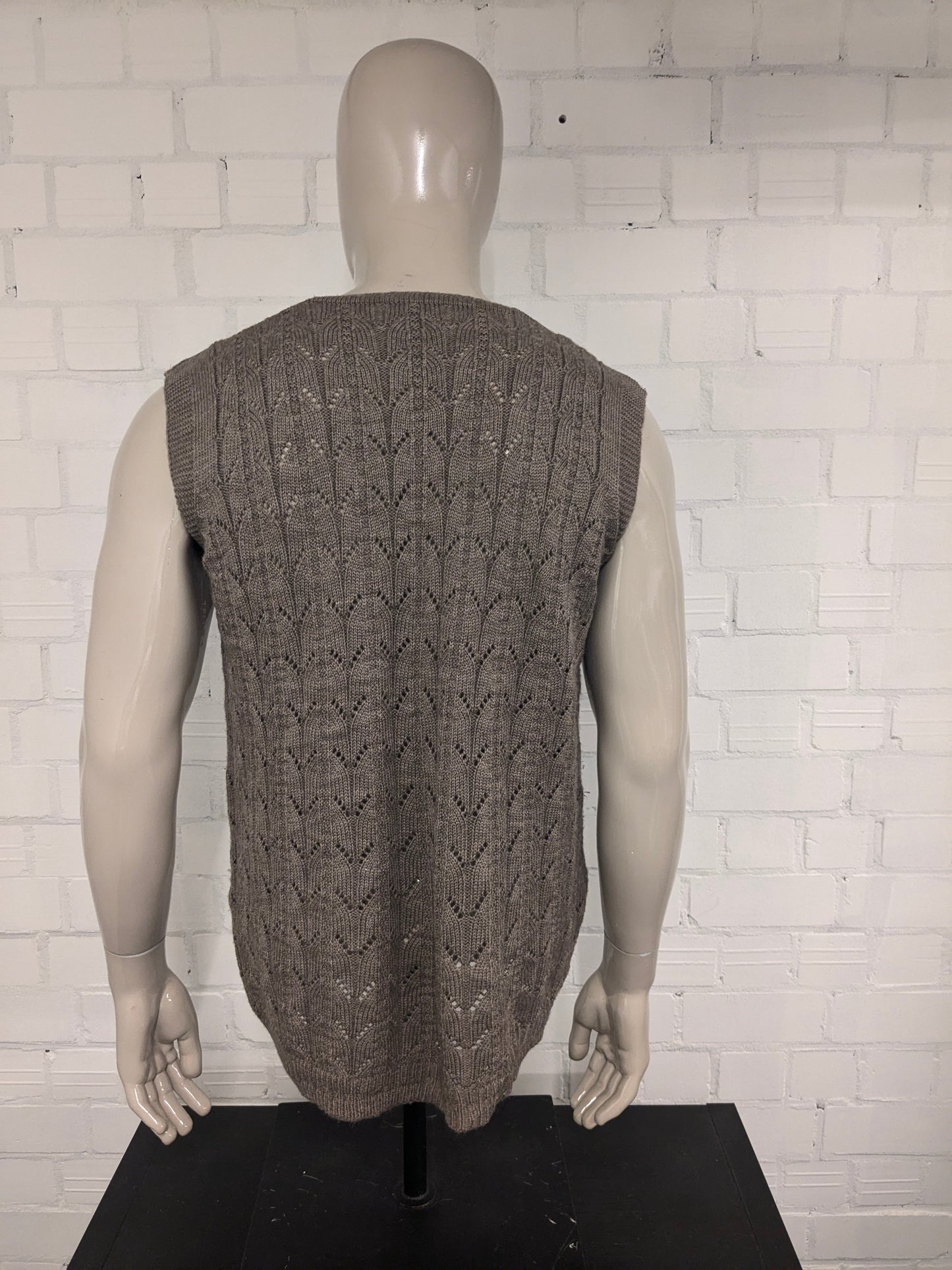 Vintage gehaakt gilet / spencer / vest. Bruin gemêleerd. Maat L.