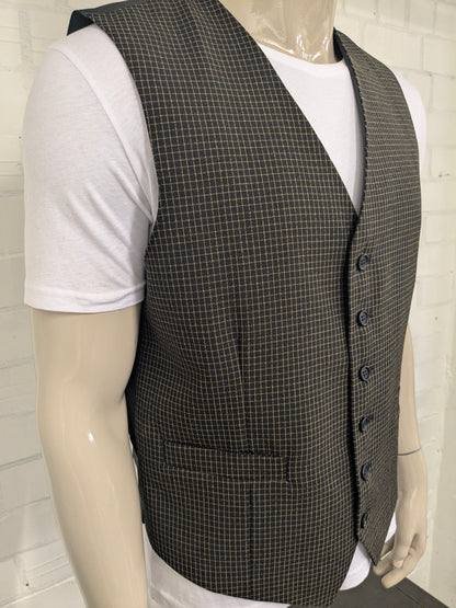 Gilet vintage. Brown Black vérifié. Taille L.