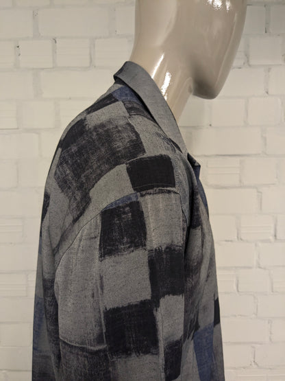 Vintage 80-90's club d'Amingo shirt. Gray blue black print. Size 2XL / XXL.