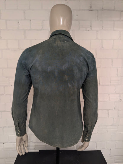 Chemise pentium. Impression beige bleu vert. Taille M.